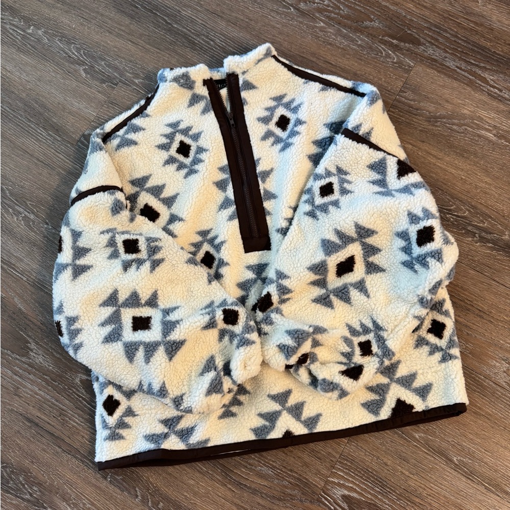 VICI Half Zip Pullover - Picture 6 of 10